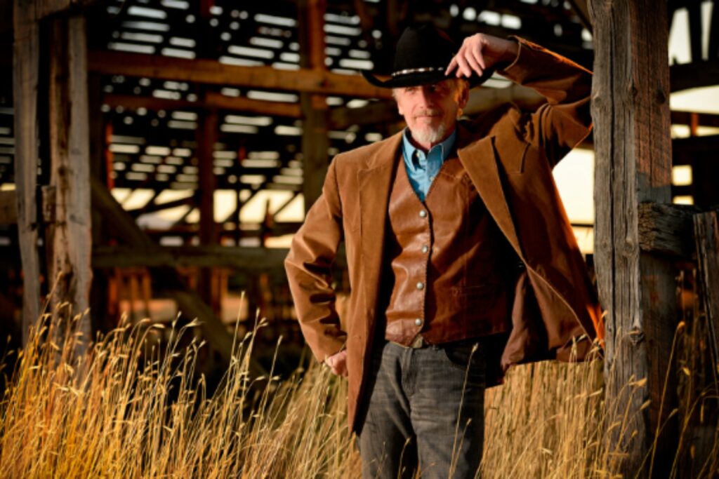 Jacket and Vest for Men!